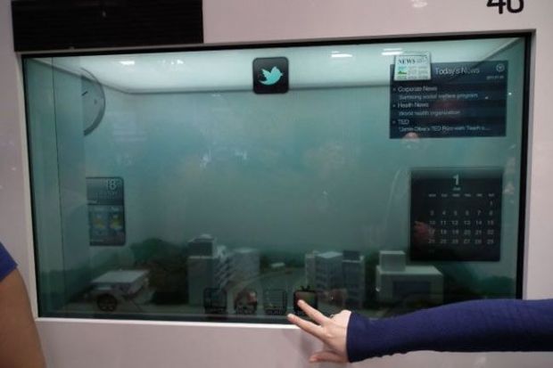 Samsung a inceput sa fabrice ecrane LCD transparente
