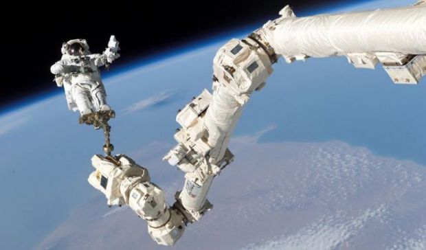 Astronautii ar vrea sa joace jocuri video. Cum merge netul pe Statia Spatiala?