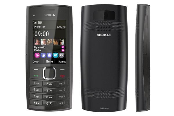 VIDEO Nokia lanseaza un telefon cu MP3 Player si Facebook la doar 46 de euro. Vezi galeria foto si specificatiile