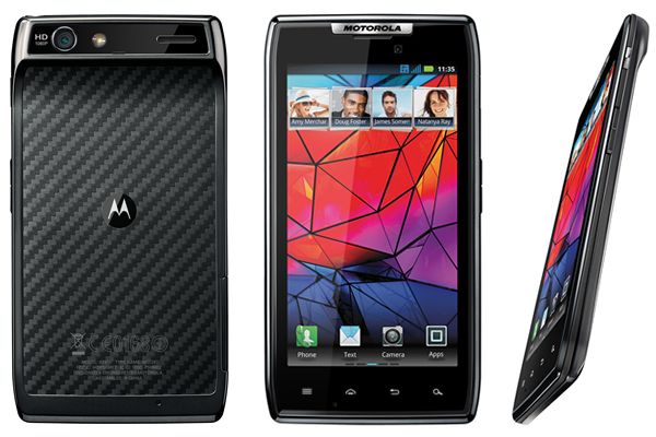 VIDEO Motorola a lansat Droid RAZR, un smartphone Android ultraperformant cu o grosime de doar 7,1 mm