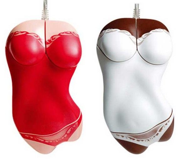 FOTO: N-o sa-ti vina sa crezi ce e asta! Cum arata cel mai DORIT accesoriu de catre un barbat in acest moment