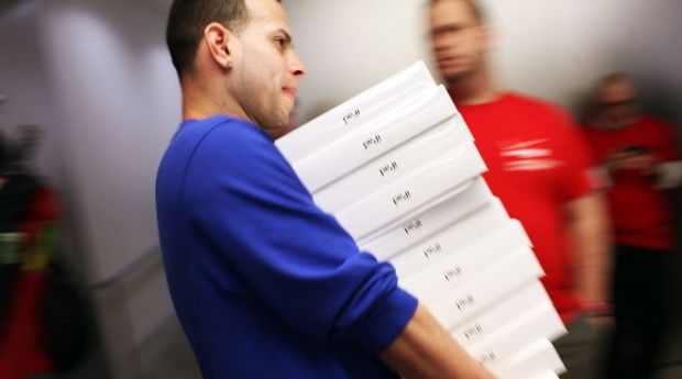 VIDEO Noul iPad este incepand de azi in Romania. Vezi preturile