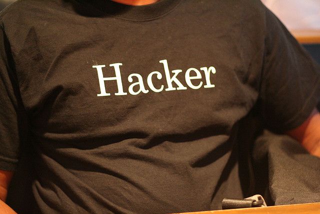 Cea mai buna meserie. Hackerii pot face sute de mii de dolari daca descopera probleme la Word sau la Chrome