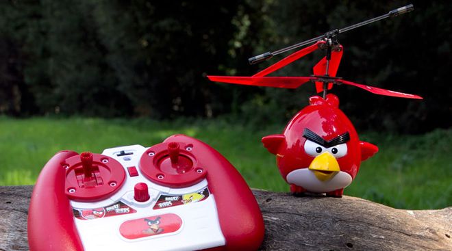 VIDEO Pasarile furioase vin in lumea reala. O companie a lansat elicopterul Angry Birds