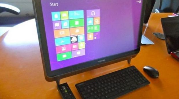Toshiba anunta primul calculator pentru Windows 8