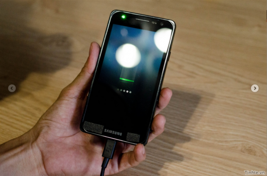 Samsung Galaxy S III surprins in imagini video?