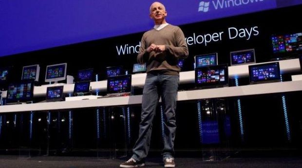 FOTO Microsoft dezvaluie noul desktop Windows 8