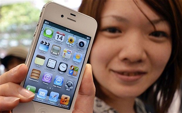 VIDEO Cum arata un iPhone chinezesc. Review-ul unei clone