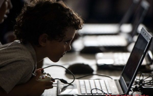 iLikeIT. Monitorul, tastatura si mouse-ul care iti spun cum sa-ti protejezi sanatatea