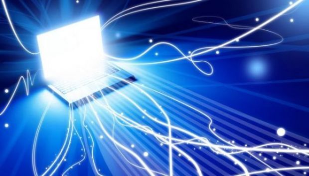 Romanii, campioni pe Internet. Cat timp petrecem online