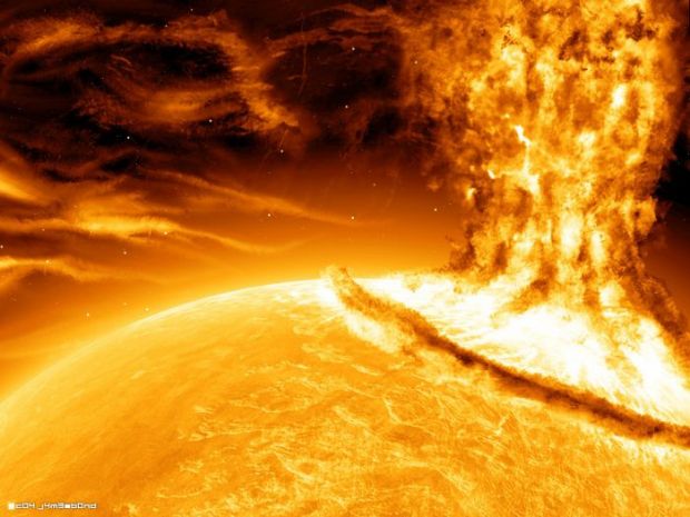 Cerul se va inrosi, iar Internetul va fi paralizat: 2013 va fi anul exploziilor solare