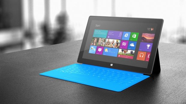 Microsoft Surface, o tableta inovatoare, dar care duce lipsa de aplicatii