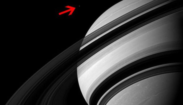 NASA, uimita. Fotografia incredibila pe care o vei privi minute in sir. Ce se afla langa planeta Saturn