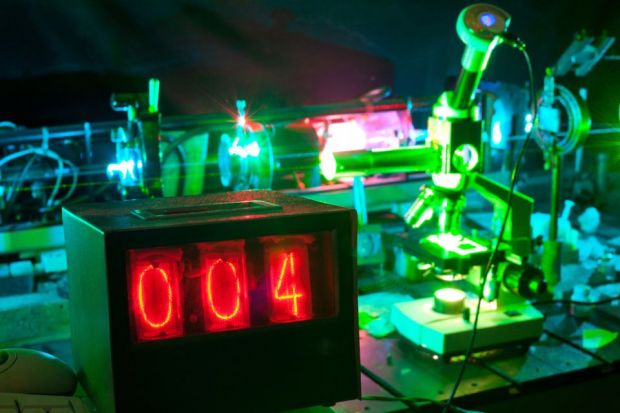 Laserul de la Magurele va duce teoriile fizice la extrem, insa nu va fi Razboiul Stelelor