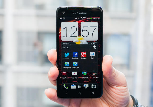 HTC Droid DNA, ZTE GRAND S, Sony Xperia Z. Cele mai smart smartphone-uri de la CES 2013