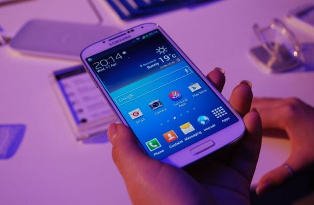 Samsung Galaxy S4 la iLike IT. Review VIDEO George Buhnici