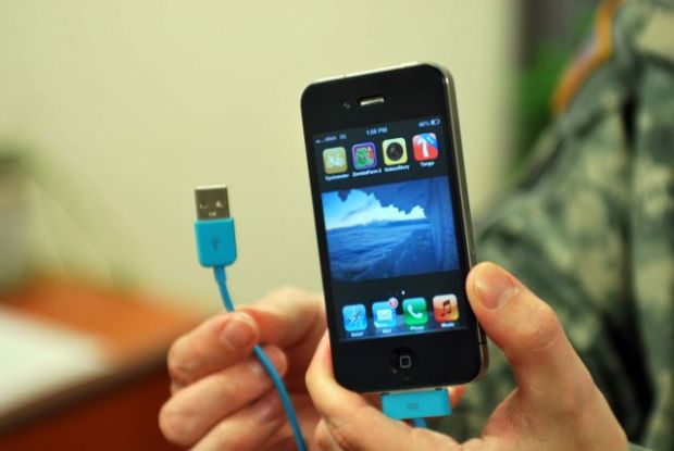 Metoda SUPER RAPIDA ca sa-ti incarci telefonul! E o setare la indemana la care nu te-ai gandit