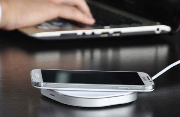 Asta este vestea pe care voia sa auda toata lumea! Cat timp va tine bateria la Samsung Galaxy S6
