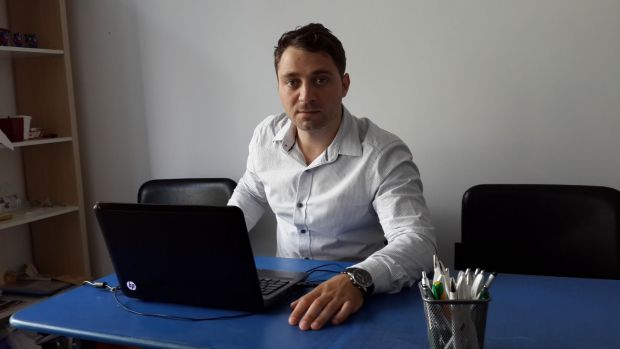 Povestea romanului lacatus mecanic ajuns programator Java. Orice este posibil