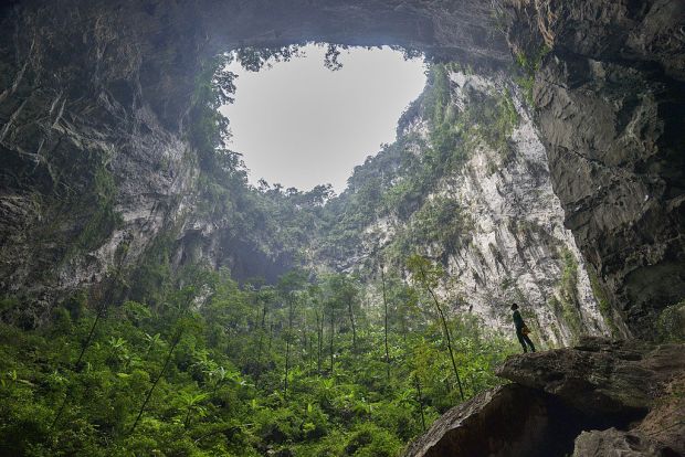 Fenomenul straniu din cea mai mare peșteră din lume. Puțini oamenii ajung să exploreze aceste locuri