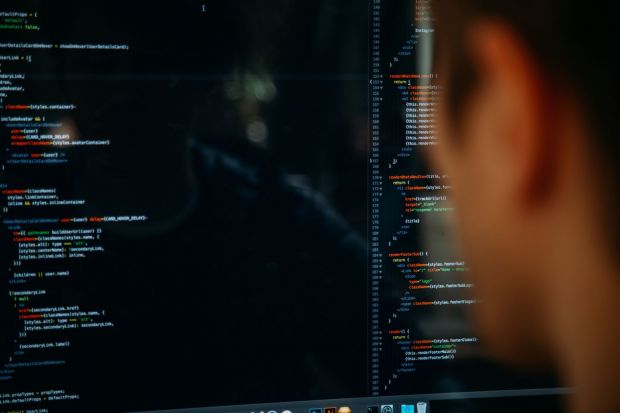Recomandări Bit Sentinel: cum ne putem proteja eficient de atacurile hackerilor