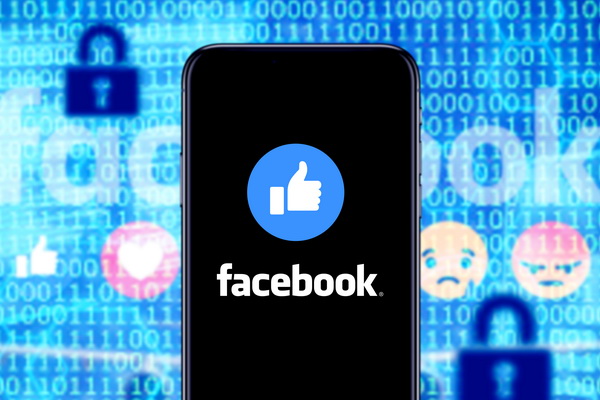 Înșelătorii de pe Facebook de care este recomandat să te ferești