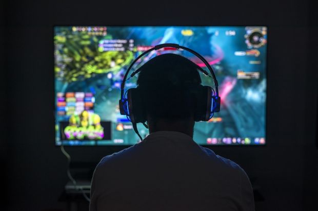 China reduce drastic accesul copiilor la jocuri video. Timpul maxim permis de stat pentru gaming