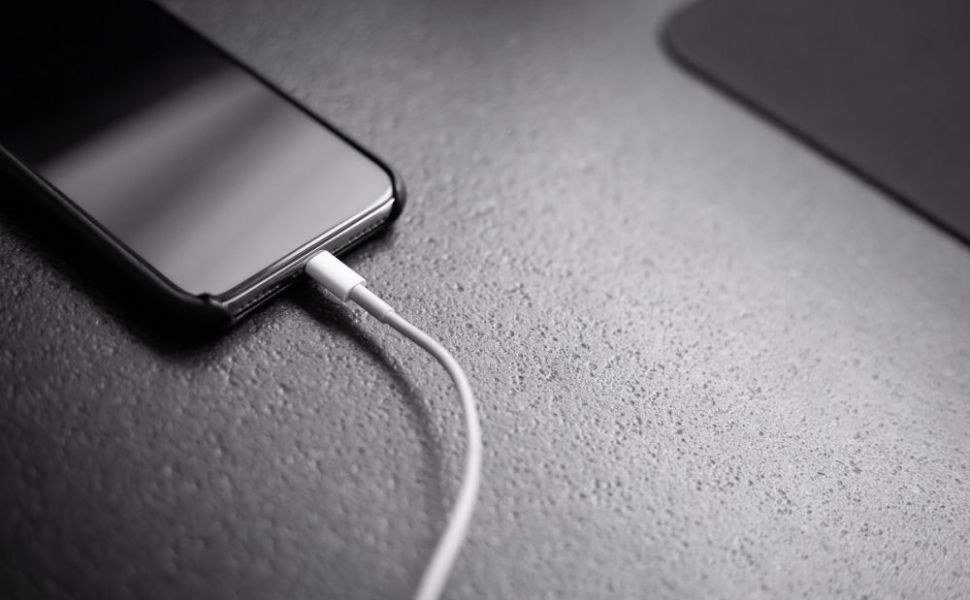 Apple face tranziția completă către USB-C, inclusiv pentru iPhone. Ce înseamnă acest lucru pentru utilizatori